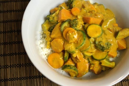 Beyond Bland: Delicious & Satisfying Vegetable Detox Curry